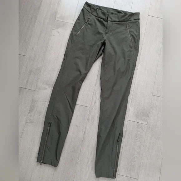 Athleta Wander Stash Olive Green Skinny Pants with Zipper Size 2 - Picture 2 of 7